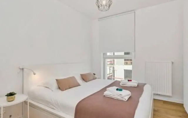 New Apartment Near the Beach With Stunning Seaview