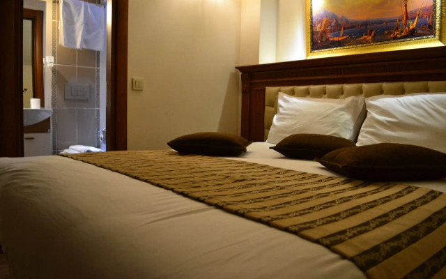 Seven Days Hotel