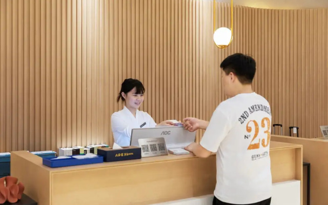 Apex Hotel