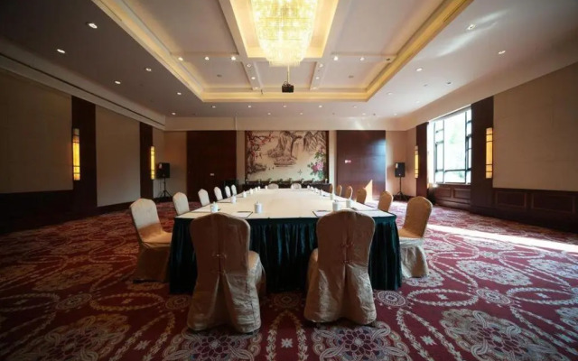 Rezen Retreat(Shanghai Sanjia Xintiandi Tourism Resort)