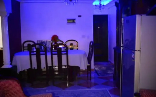 Room in Apartment - Best Price In Downtown, Walk Everywhere