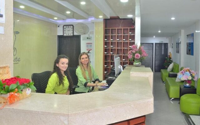 La Pera Hotel
