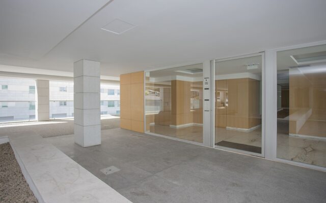 Liiiving in Porto - Balcony Dragão View