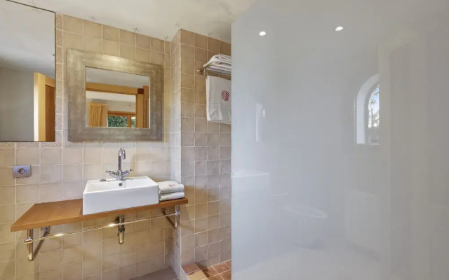 Luxury Villa Luna Suites frente al mar
