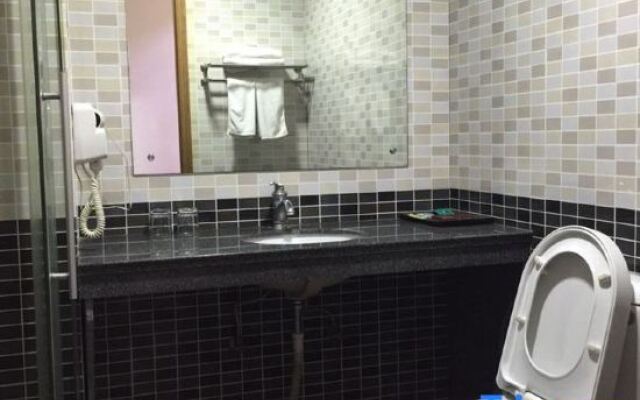 lujiang binghe hotel