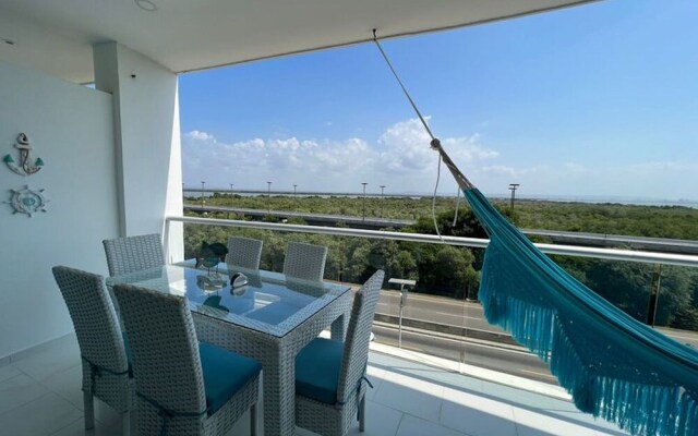 1m3-4 Beachfront Apartment With Air Conditioning And Wifi