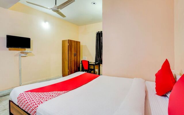OYO 19609 Hotel Rajprabha