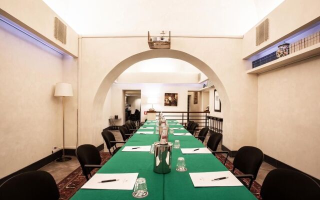 Adriano Hotel