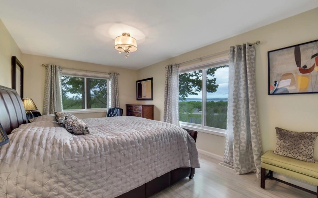 Harbor View Getaway