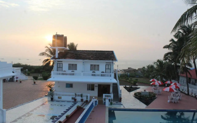 Qees Empire Beachfront Resort