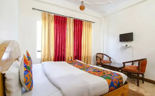 Fabhotel Baragarh Regency