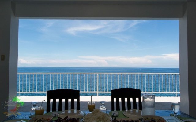 Jaynet Oceanview Resort