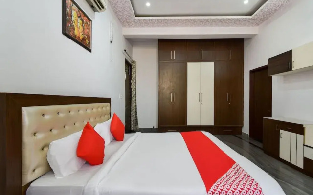 OYO 45329 Hotel Shreemaya
