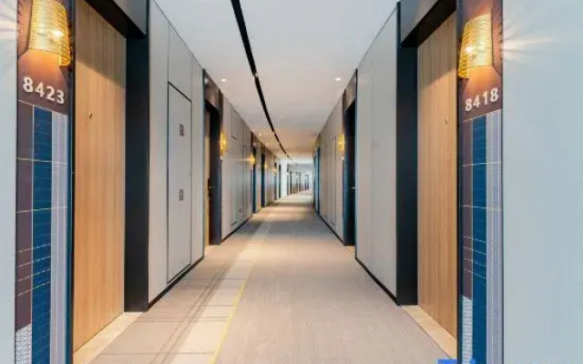 Home Inn Select Hotel