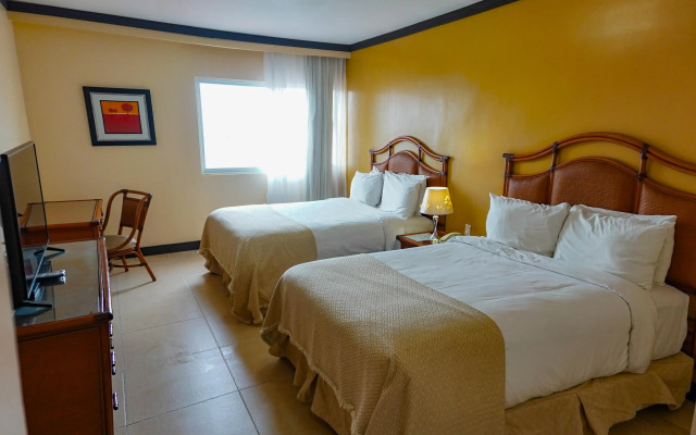 Radisson Colon 2,000 Hotel & Casino