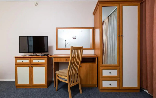 Комфорт сити на Докучаевом переулке 2 1303