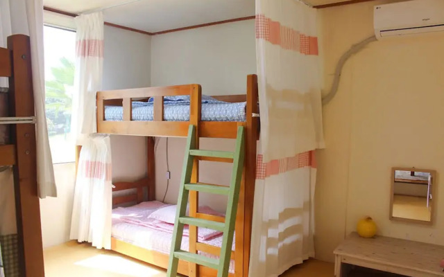 Oreum Guesthouse - Hostel
