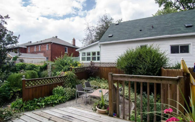 LM Stays - Sims Avenue Guest House