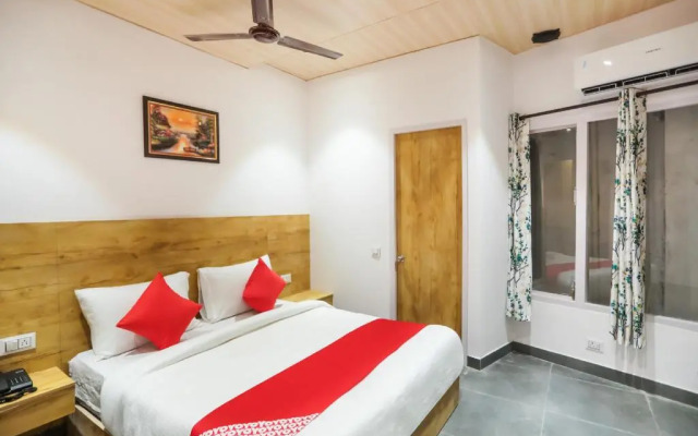 Hotel Orchid Blu by OYO Rooms