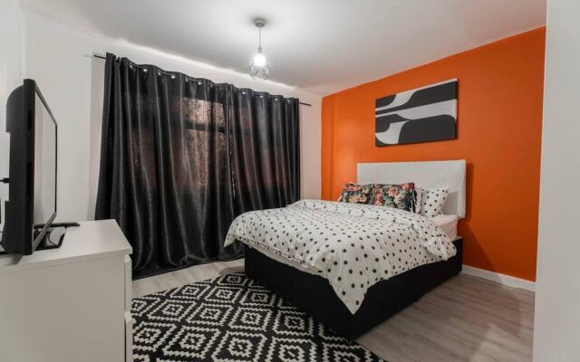 Stylish 2 Bedroom Apartment in Birmingham