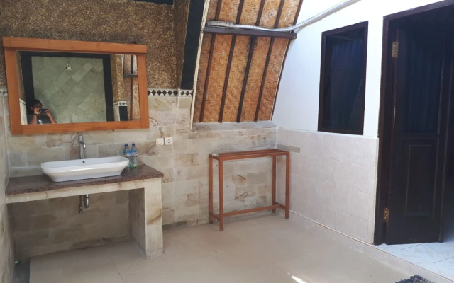 Sandy Beach Bungalows