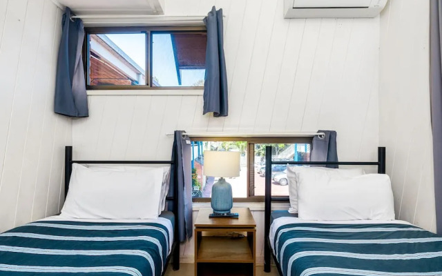 Aquarius Backpacker Resort