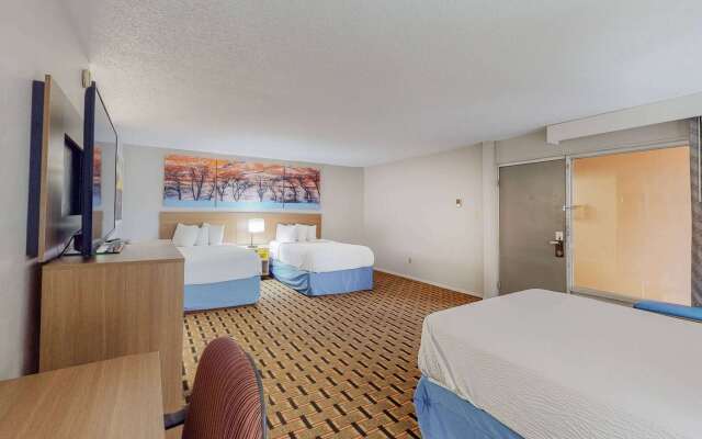 Days Inn by Wyndham Socorro