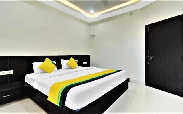 Hotel Ravi Residency