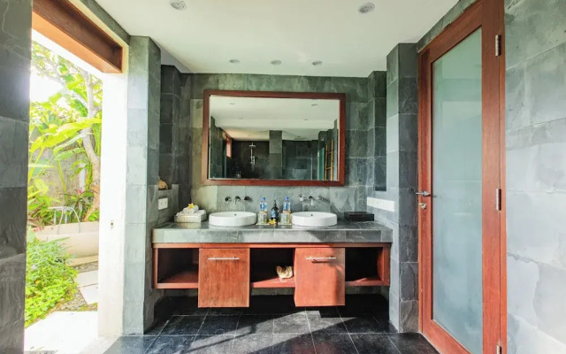 Villa Cantik Pandawa By Fays Hospitality