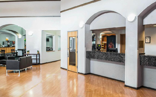 Pan American Inn & Suites