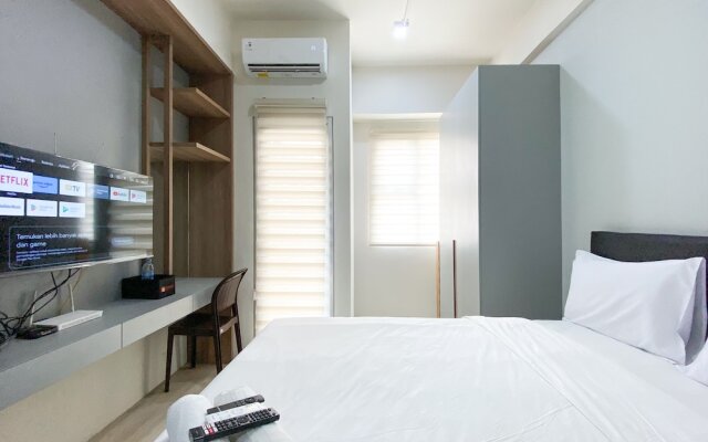 Homey And Well Design Studio Transpark Juanda Bekasi Timur Apartment