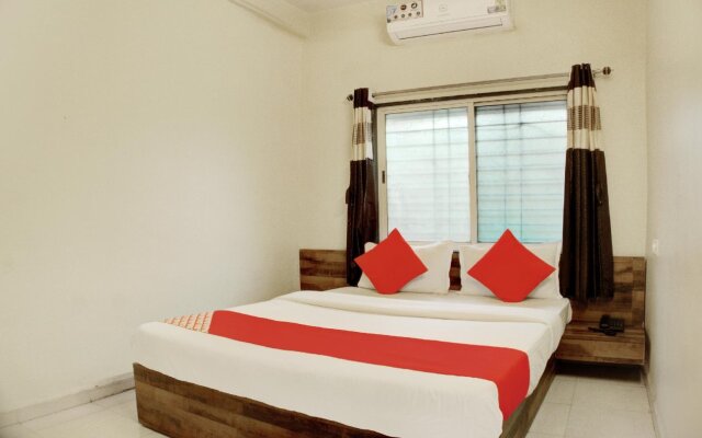 Aditya Service Apartment By OYO Rooms