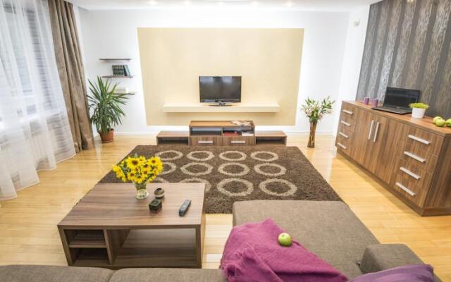 6 Apartments Predeal