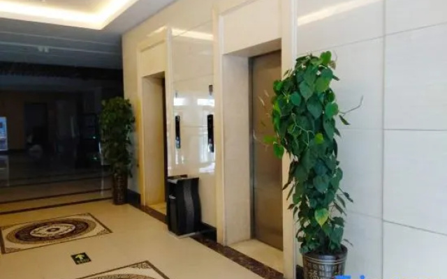 Zhongshan New Town Hotel