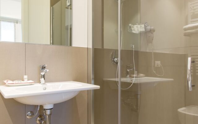 Open Rooms Verona