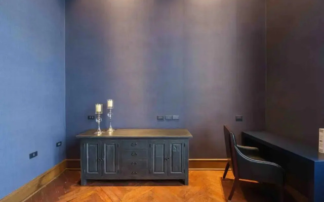 Luxury Pool Villa With Jacuzzi & Lift by Thonglor