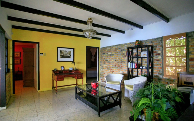 Sun Reef Village on Sea