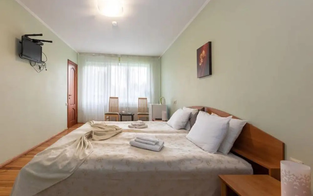 Room in Guest Room - Valensija - Standard Twin Room