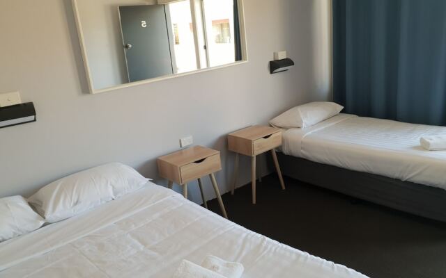 The Australian Hotel Motel Yass