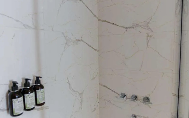 Howard Johnson Undici Republica de La Boca