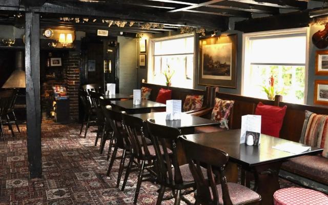 The Rose & Crown