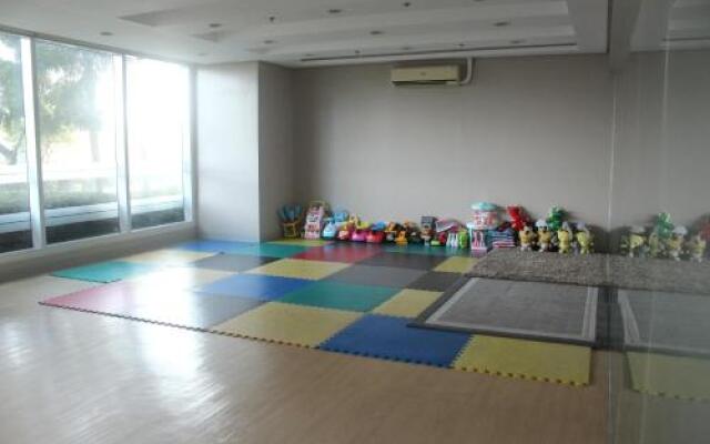Affordable Makati Serviced Apartments