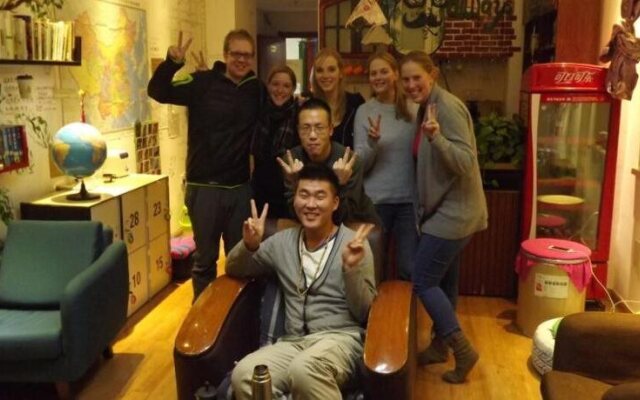 Datong Green Island Youth Hostel Railway Station