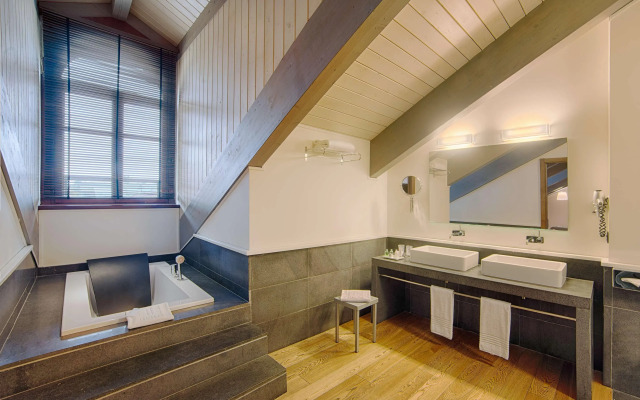 NH Collection Torino Santo Stefano