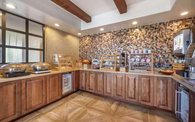 Best Western Plus Beach View Lodge Carlsbad