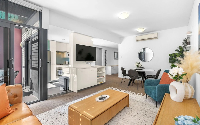 2bdr on Beaufort Street Parking - Mount Lawley