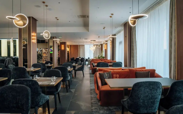 Sky Airport Hotel