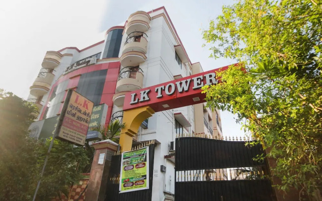 SPOT ON 44152 Lk Residency