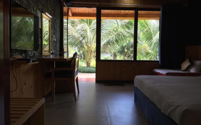 Tan Son Nhat Con Dao Resort – Guest Rooms – Con Son