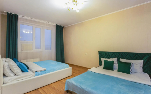 Moment House on 42 Mitinskaya Street